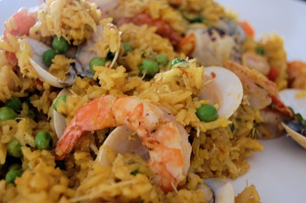 Saffron Seafood Paella – Kitchen Belleicious